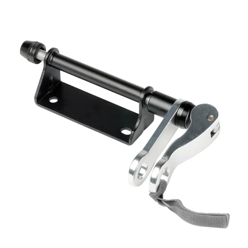 Delta Bike Hitch Lockable In Black