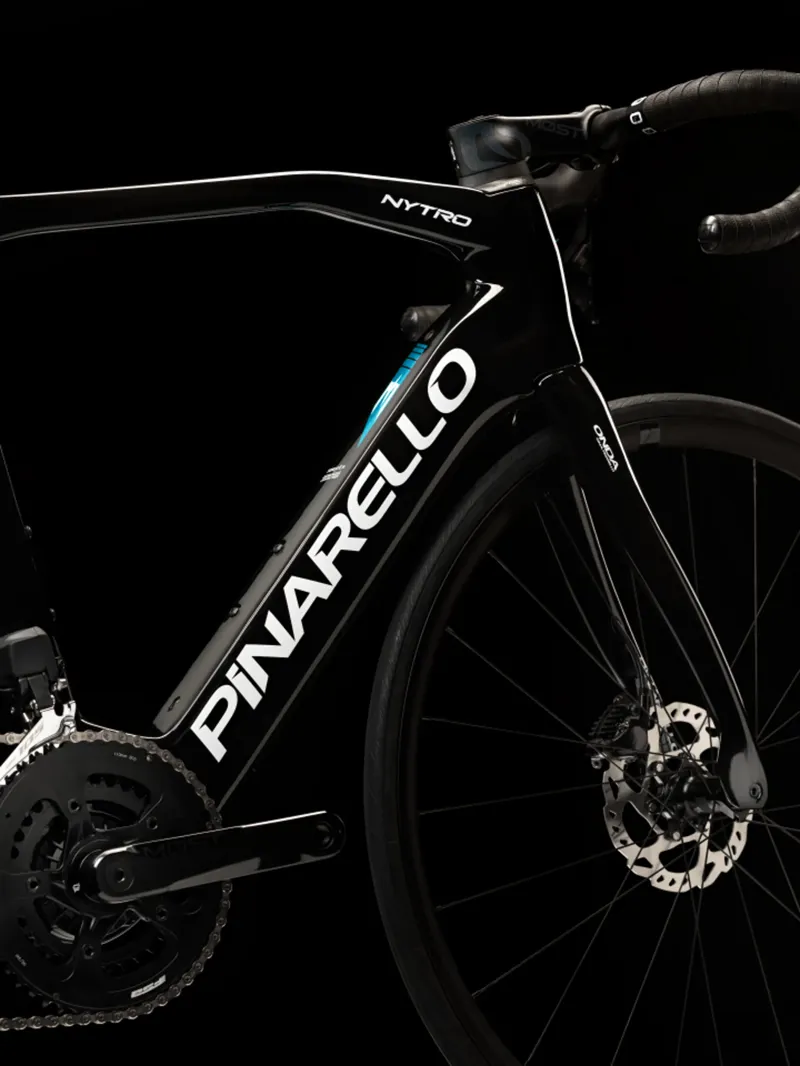 Pinarello Nytro E5 105 Di2 in Black-1