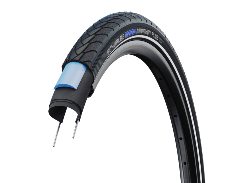 Schwalbe Marathon Plus SmartGuard E50 26x1.75-inch Tire in Black-4